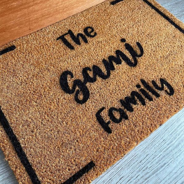 The Gami Family doormat with border